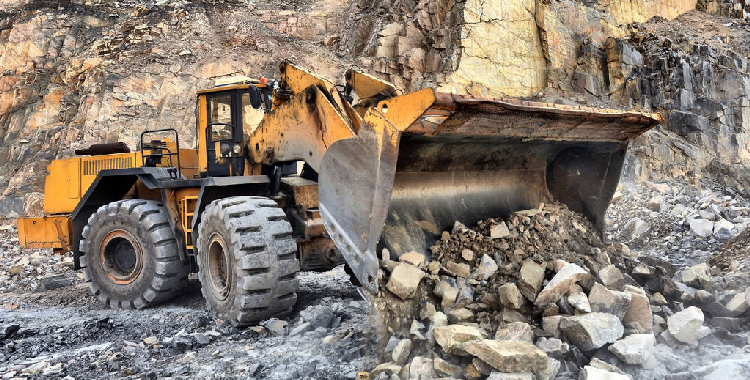 市场供应压力偏大 铁矿石短期继续承压偏弱运行